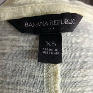 Banana Republic Light Yellow Top XS